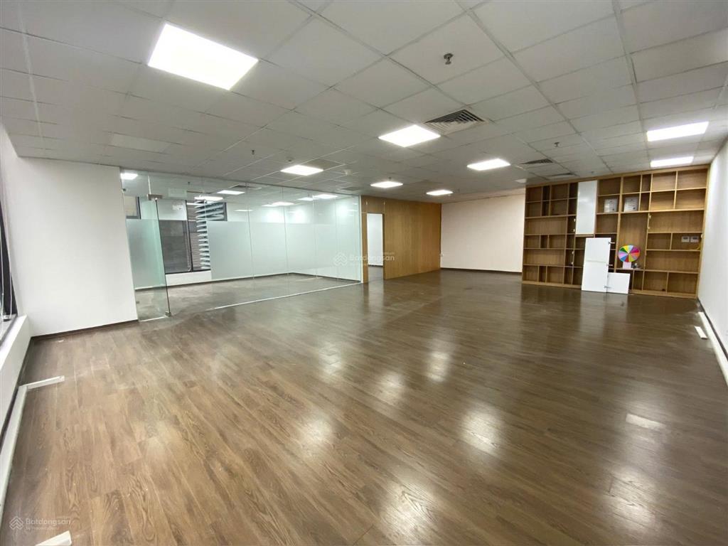 Văn phòng lê văn lương 102m2 chỉ 16tr  giá cực tốt khu thanh xuân