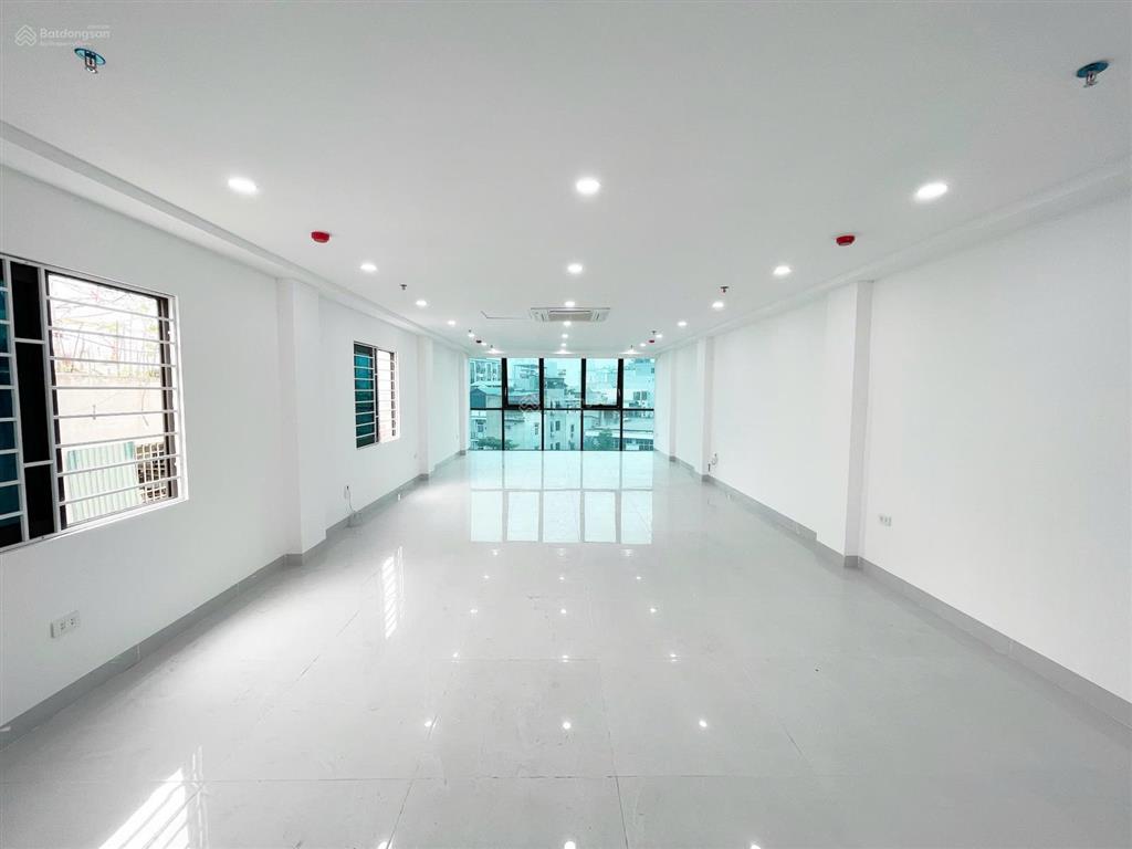 Cho thuê văn phòng 100m² giá thuê siêu mềm chỉ 16 triệu/tháng tại khương đình
