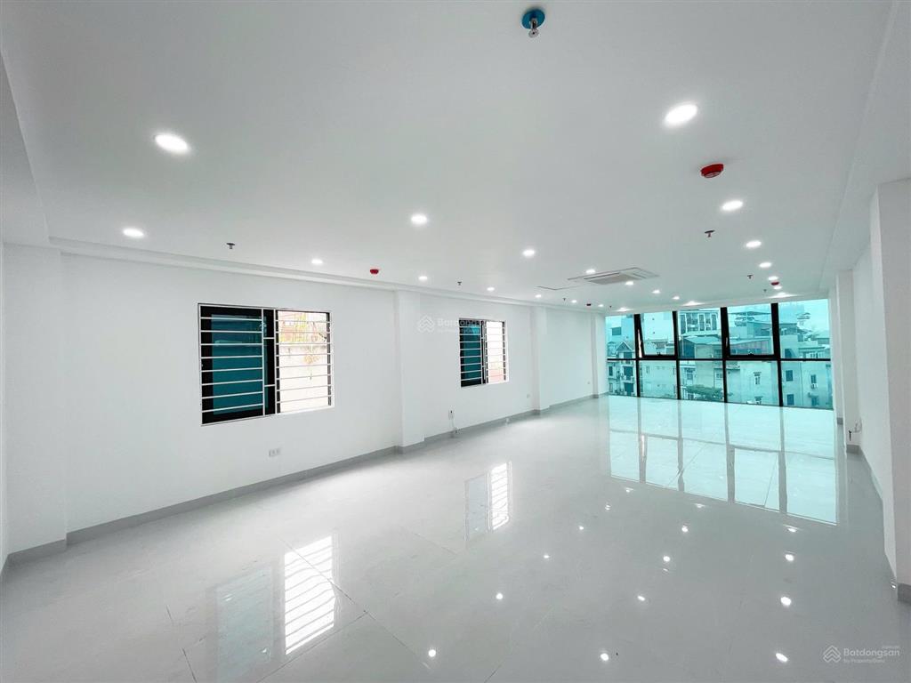 Cho thuê văn phòng 100m² giá thuê siêu mềm chỉ 16 triệu/tháng tại khương đình