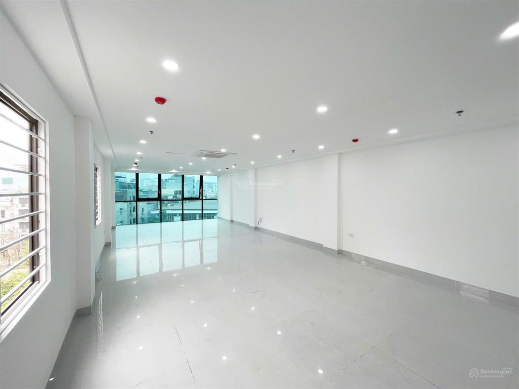 Cho thuê văn phòng 100m² giá thuê siêu mềm chỉ 16 triệu/tháng tại khương đình