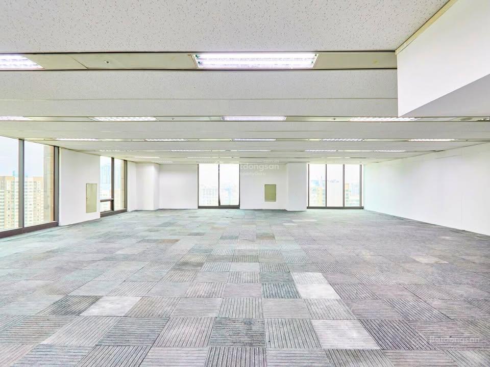 Cho thuê văn phòng nguyễn ngọc nại  thanh xuân 110m2 giá chỉ 15 triệu/tháng
