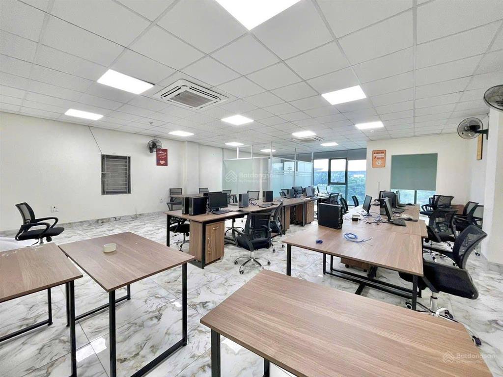 Nguyễn xiển, thanh xuân diện tích 60m2 giá thuê chỉ 8 triệu/tháng
