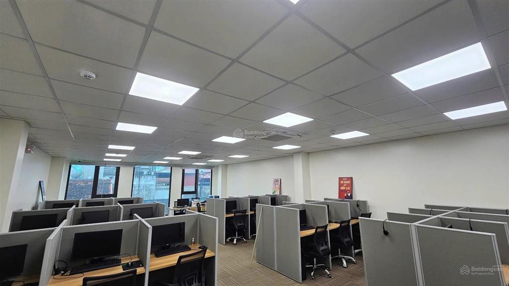 Chính chủ cần cho thuê văn phòng nguyễn ngọc nại 120m2 giá thuê chỉ 16 triệu/tháng