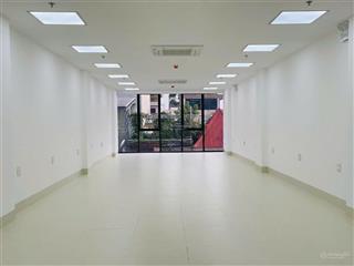 Tòa 93 hoàng văn thái mới xây xong  chính chủ cho thuê sàn 100m2 chỉ 15.5tr