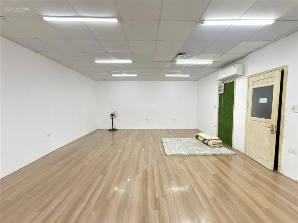 Chính chủ cho thuê văn phòng giá siêu hạt rẻ tại 161 yên lãng giá chỉ 6,8tr/tháng
