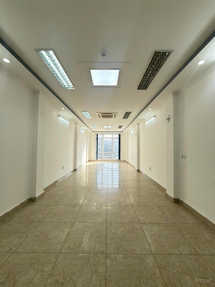 Cho thuê văn phòng 105 nguyễn xiển thanh xuân diện tích 60m2 giá thuê 8,1 triệu/tháng