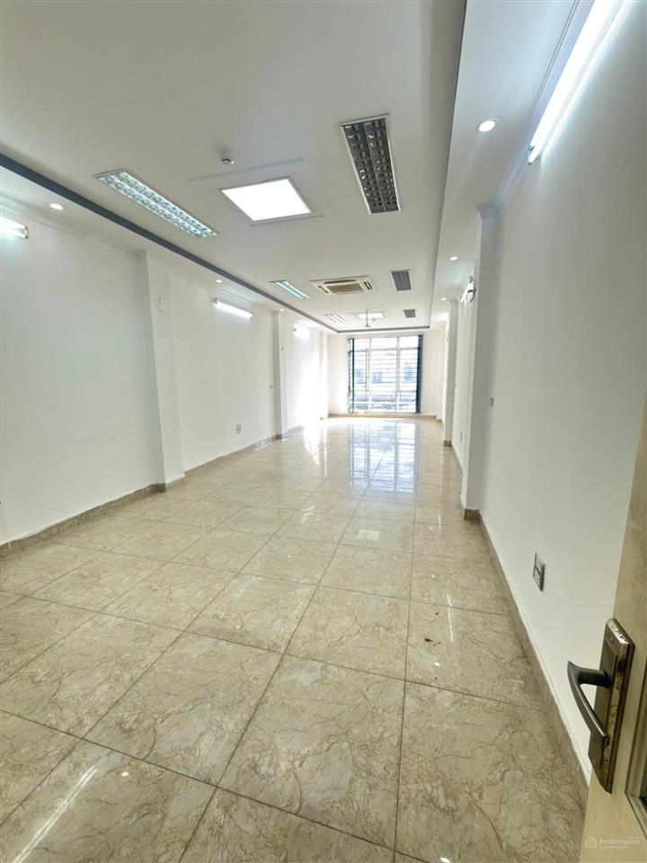 Cho thuê văn phòng 105 nguyễn xiển thanh xuân diện tích 60m2 giá thuê 8,1 triệu/tháng
