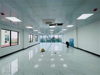 Chính chủ còn trống 1 văn phòng 100m2 tại khuất duy tiến, thanh xuân cho thuê 15 triệu view thoáng