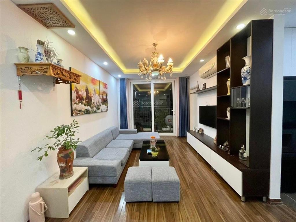 Chính chủ cần bán căn hộ 2 pn tòa startower 283 khương trung gần ngã tư sở