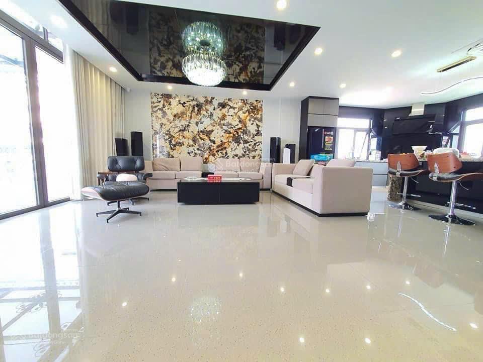 Bán tòa nhà mặt phố thụy khuê 220 m2, mặt tiền 13m, xây 8 tầng.giá 115 tỷ phú trần 0978 314 ***