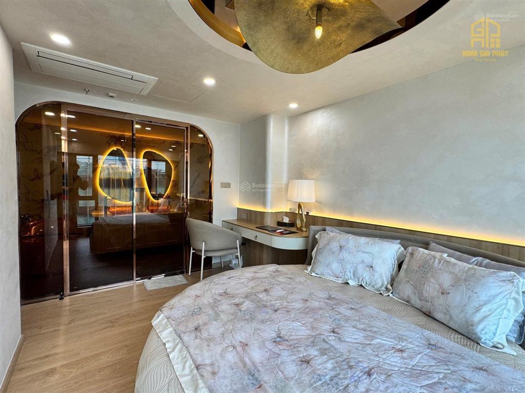 Căn hộ crest thủ thiêm trần cao 6m, 150m2 tầng 2x full nt cao cấp cực đẹp