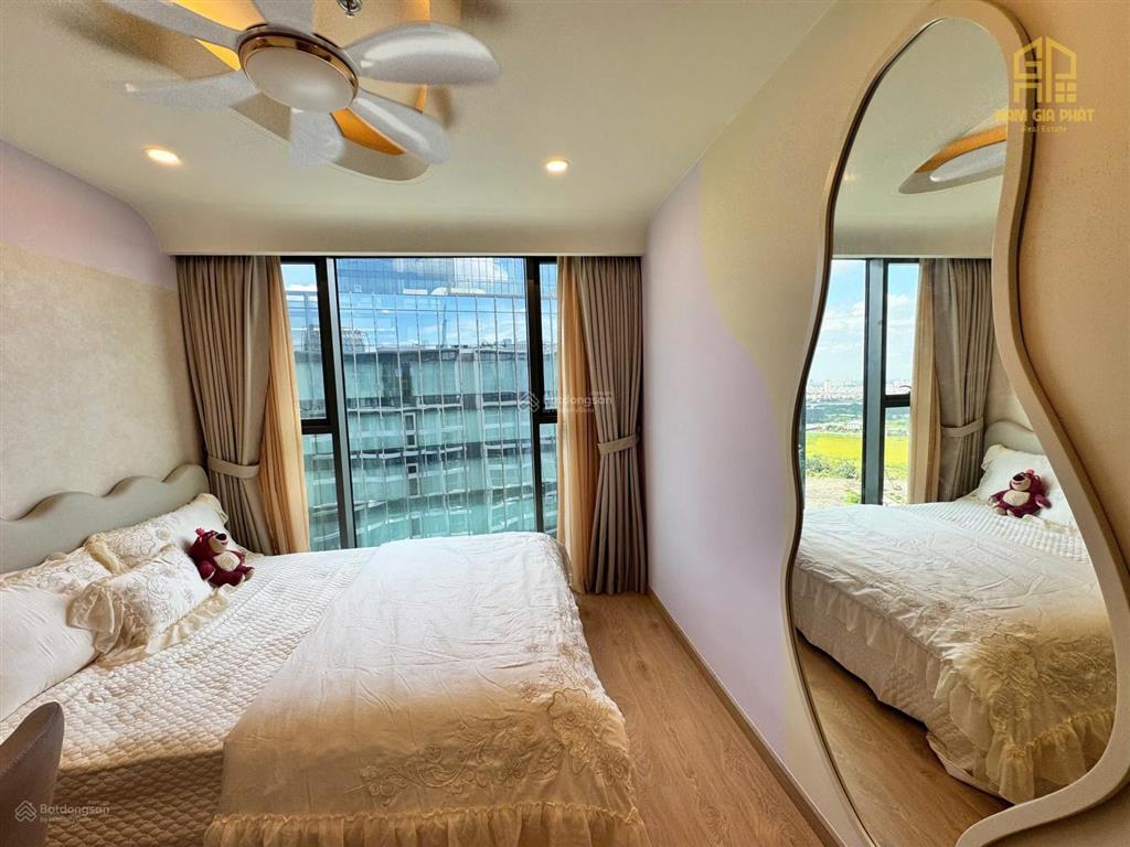 Căn hộ crest thủ thiêm trần cao 6m, 150m2 tầng 2x full nt cao cấp cực đẹp