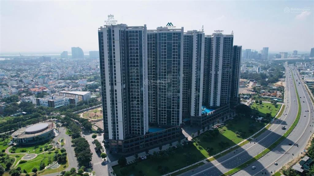 Hot! cho thuê shophouse ngay sảnh c chung cư eco green quận 7