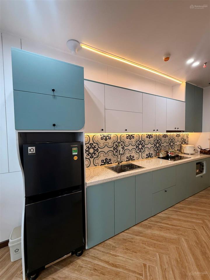 Chủ cần bán gấp studio 40m2 view pháo hoa , đn down town