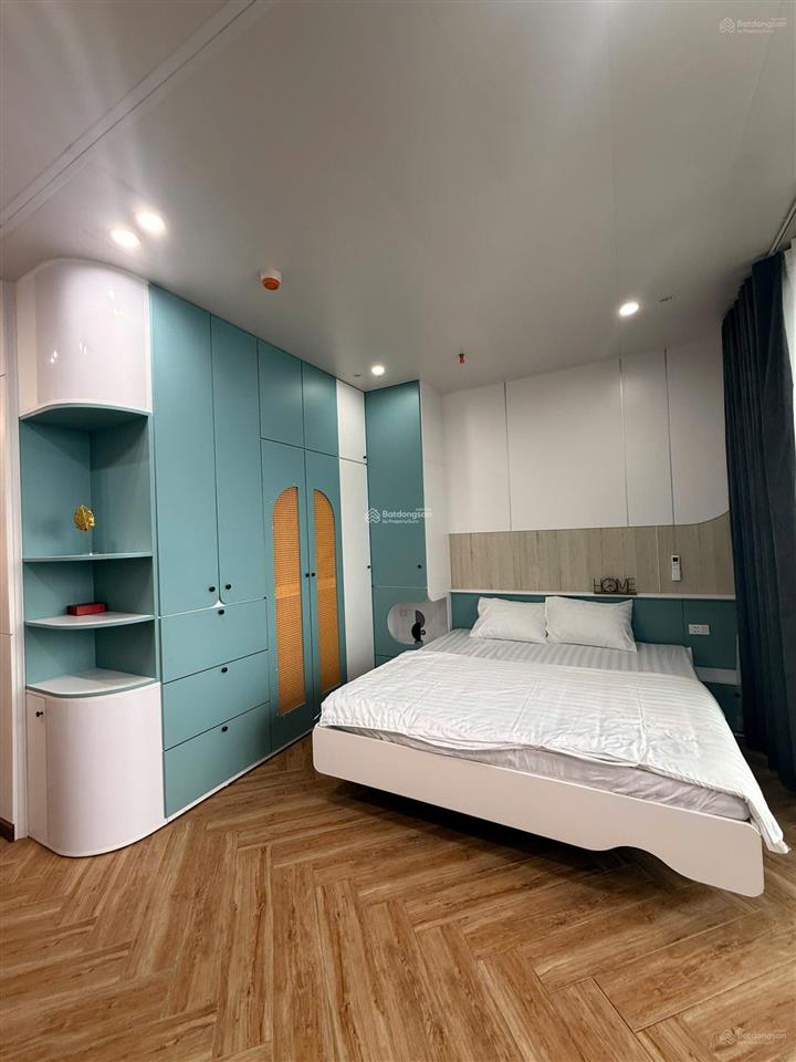 Chủ cần bán gấp studio 40m2 view pháo hoa , đn down town