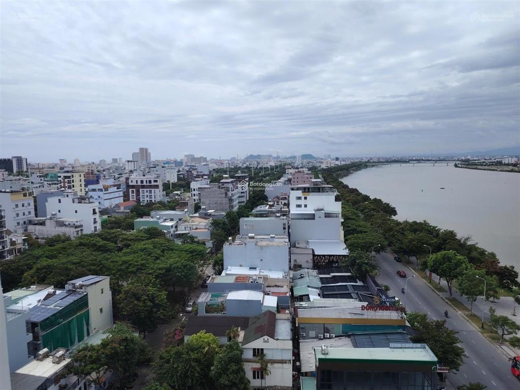 Chủ cần bán gấp studio 40m2 view pháo hoa , đn down town