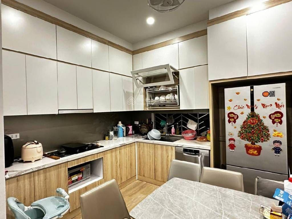 Bán nhà mặt ngõ thụy khuê ngõ thông kinh doanh gần hồ tây