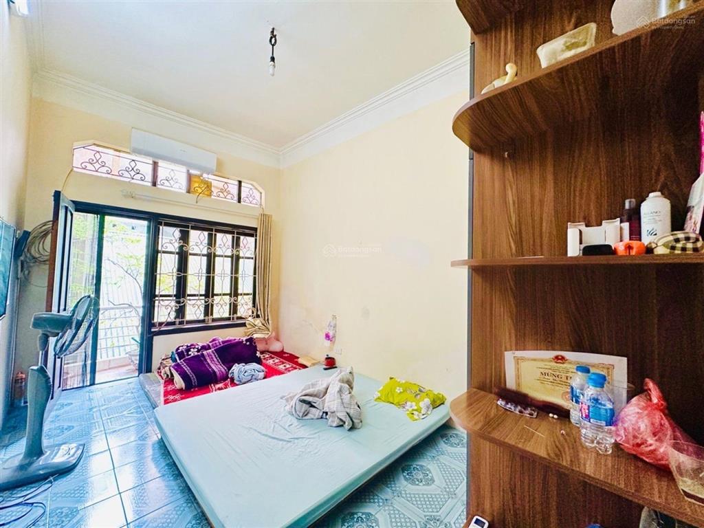 Bán nhà mặt ngõ phố khâm thiên ngõ thông thoáng gần ô tô nhà dân xây chắc chắn