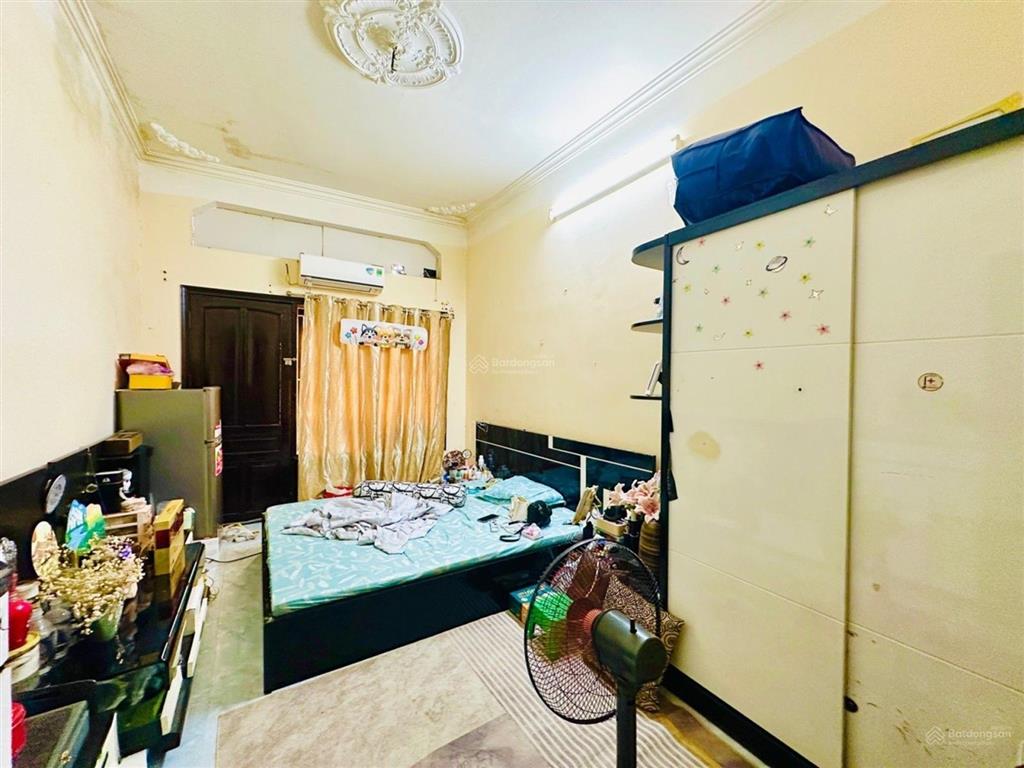 Bán nhà mặt ngõ phố khâm thiên ngõ thông thoáng gần ô tô nhà dân xây chắc chắn