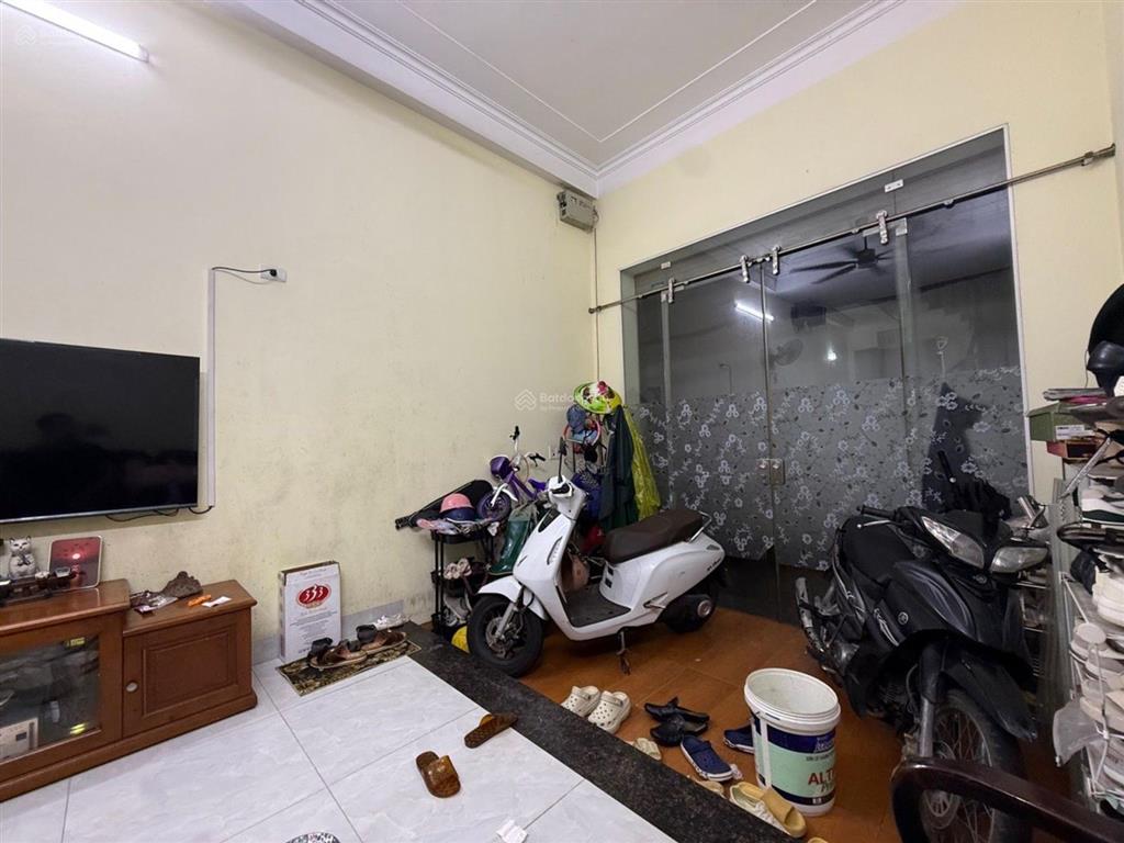 Bán nhà đẹp phố việt hưng trung tâm long biên