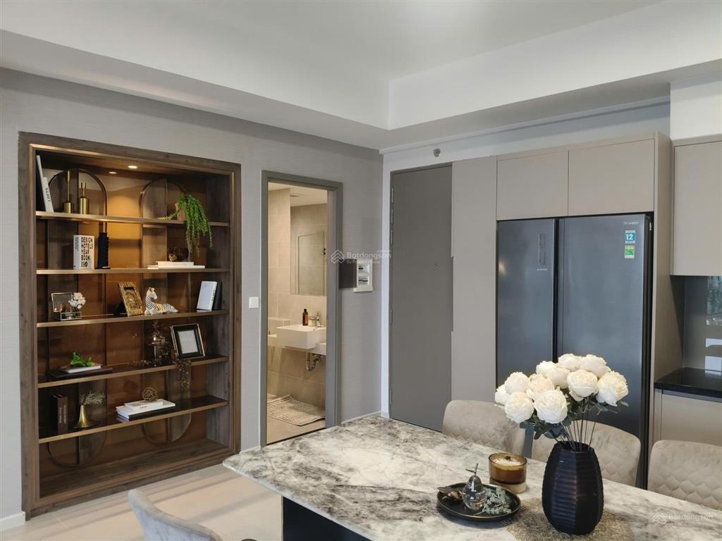 Chủ nhà ngộp ngân hàng bán gấp căn 2pn2wc 2 tỷ 650, view ngoài, tầng trung, giá tốt,  0797 991 ***