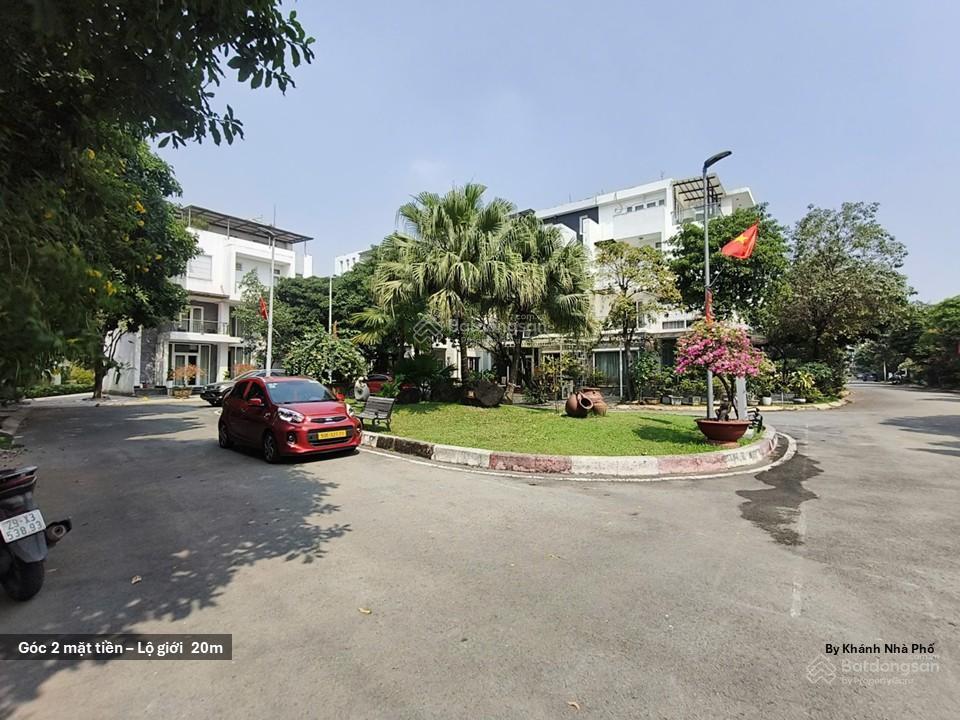 Chính chủ bán biệt thự 3 mặt tiền ngang 20m diện tích lớn có bbq cá nhân nhà mới, có sổ, ko tiếp mg