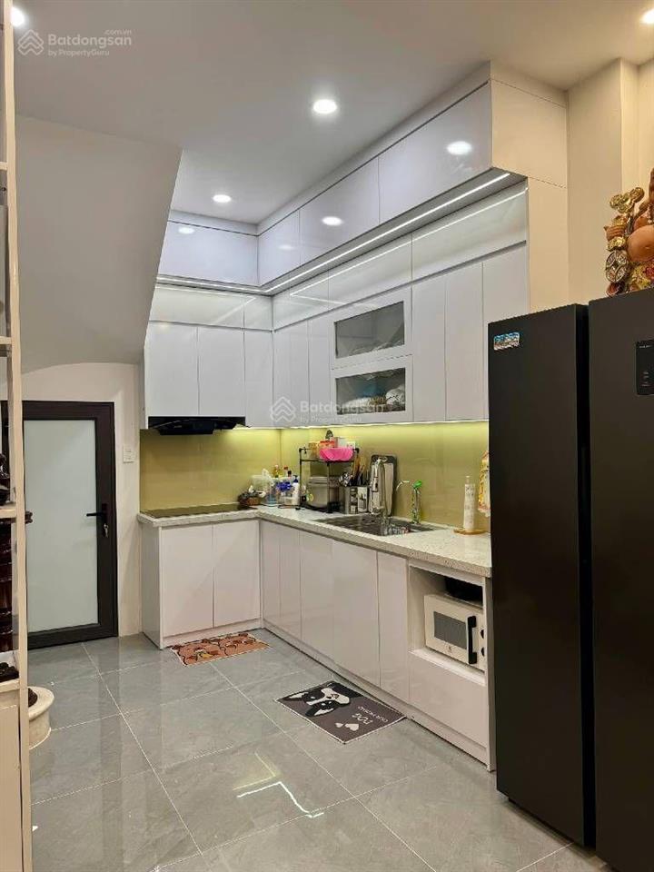 Hiếm nhất phân khúc, nhà lạc long quân đi bộ ra hồ tây, full nội thất giá chỉ hơn 8tỷ