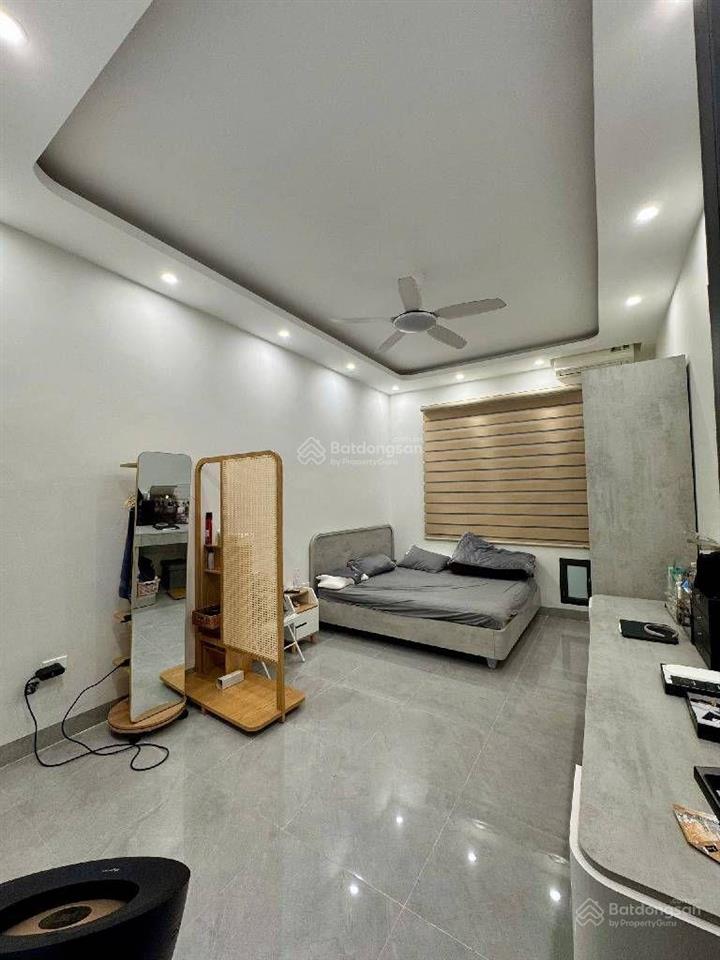 Hiếm nhất phân khúc, nhà lạc long quân đi bộ ra hồ tây, full nội thất giá chỉ hơn 8tỷ