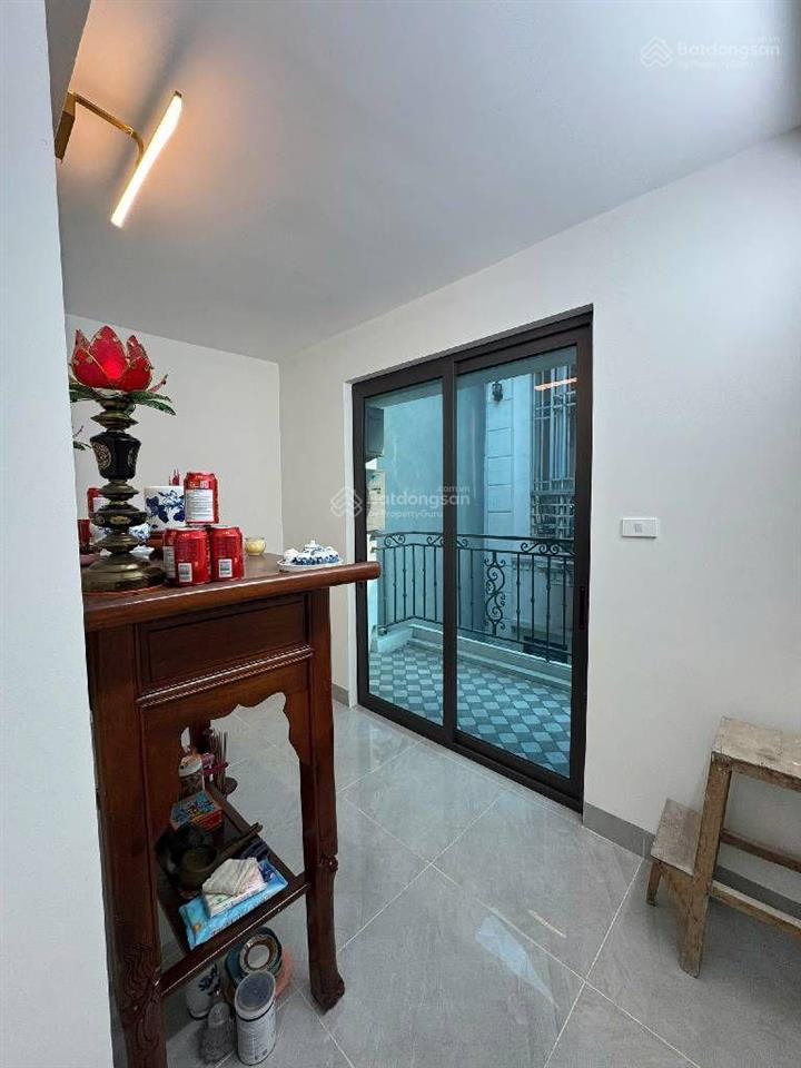 Hiếm nhất phân khúc, nhà lạc long quân đi bộ ra hồ tây, full nội thất giá chỉ hơn 8tỷ