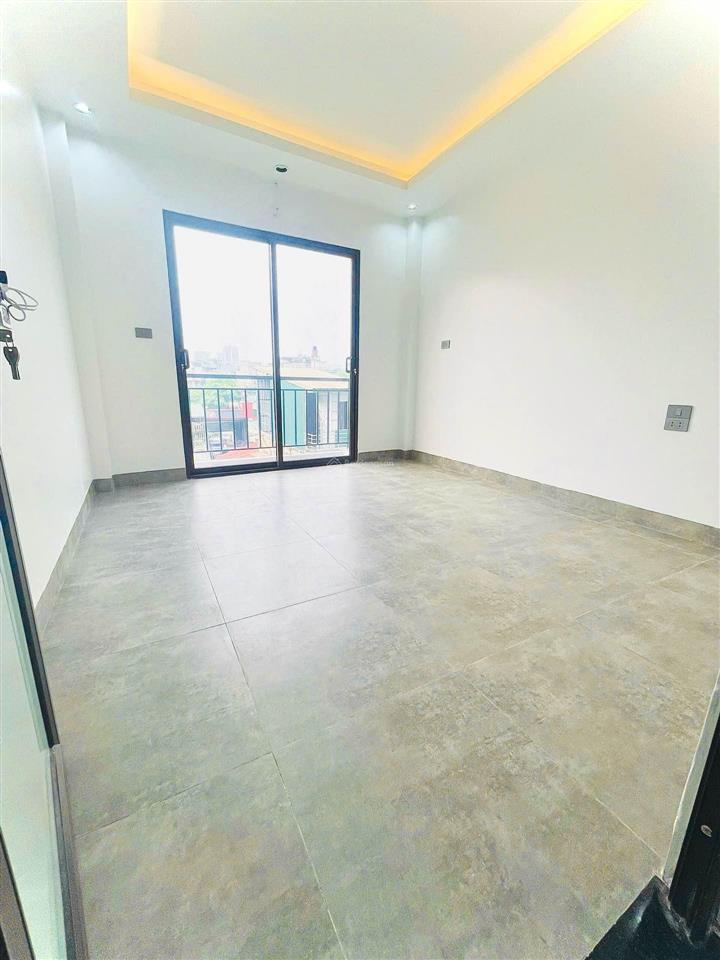 Siêu phẩm view hồ tây  60m2 5 tầng thang máy  ngõ thông, tặng full nội thất  giá hơn 13tỷ