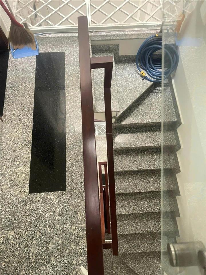 Bán nhà tòa nhà hầm + 7 lầu hxh 8m đường cống quỳnh  nguyễn trãi q1 (6x9m) giá 14,5 tỷ. hđt 46tr
