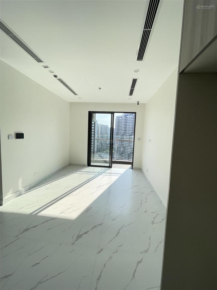 Nhà mới the opus one  bán căn 1pn + 54m2, view siêu đẹp, giá chỉ 3tỷ7  cạnh vincom mega mall