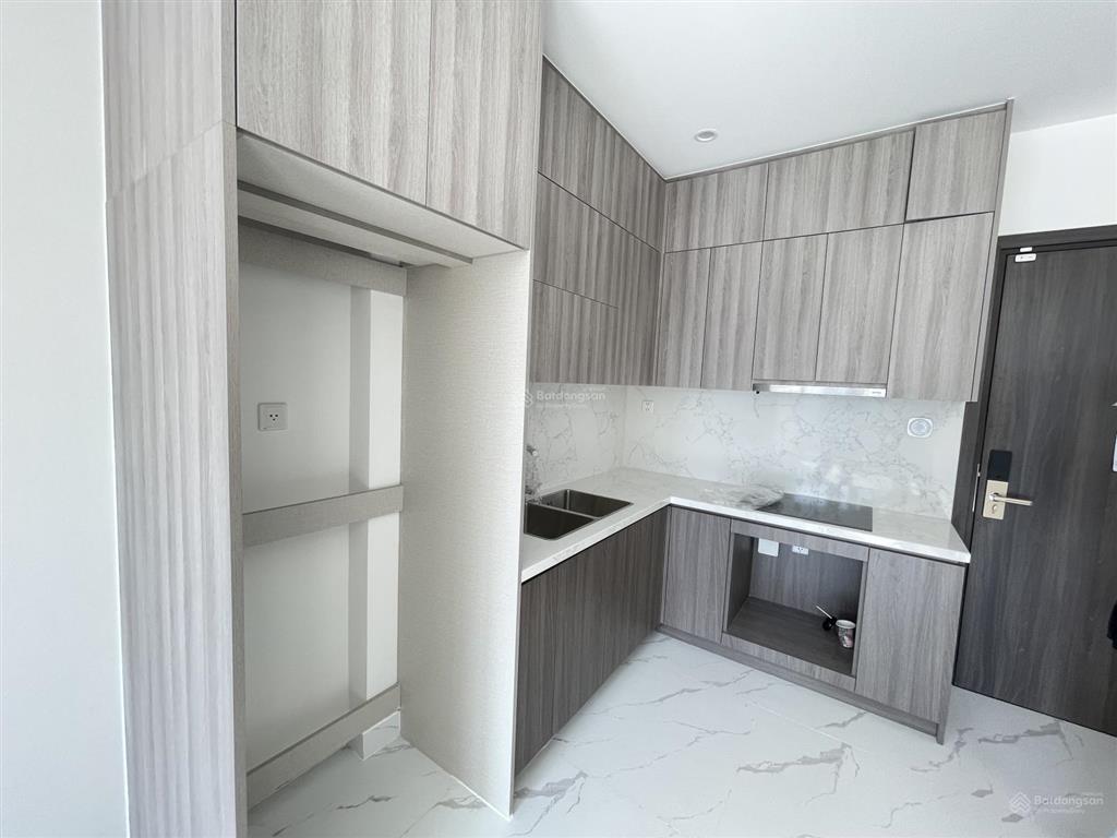 Nhà mới the opus one  bán căn 1pn + 54m2, view siêu đẹp, giá chỉ 3tỷ7  cạnh vincom mega mall