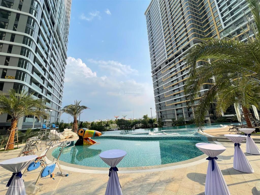 Nhà mới the opus one  bán căn 1pn + 54m2, view siêu đẹp, giá chỉ 3tỷ7  cạnh vincom mega mall