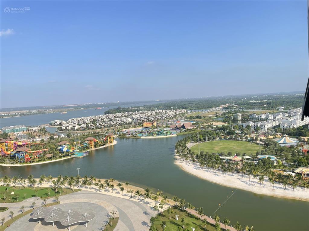 Hiếm  bán căn 3pn vòng cung 100.4m2 view trực diện công viên 36ha, full nội thất lt  giá 8,95 tỷ