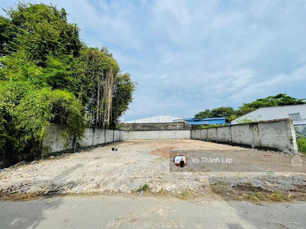 Giảm giá 1 tỷ bán nhanh lô đất tại trung tâm củ chi 277,3m2 thổ cư chỉ 4,3 tỷ thương lượng mạnh
