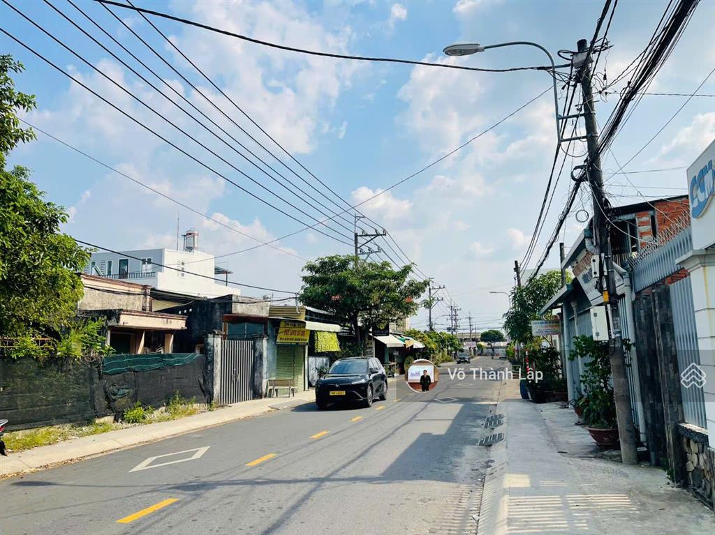Đất tại thị trấn củ chi 8x40 320m2 mặt tiền đường lớn xây dựng kinh doanh buôn bán