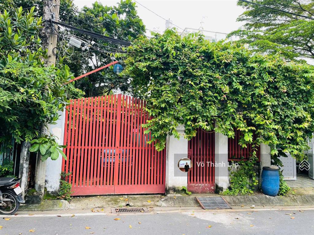 Bán gấp nhà c4 trung tâm củ chi  359m2 mặt tiền đường phạm thị hối ngang 7 mét sổ hồng chỉ 7,6 tỷ