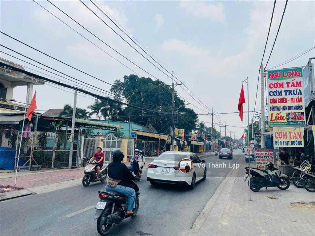 Mặt tiền đường nguyễn văn khạ 185m2 ngay gần nút giao cầu vượt củ chi full thổ giá chỉ 8 tỷ