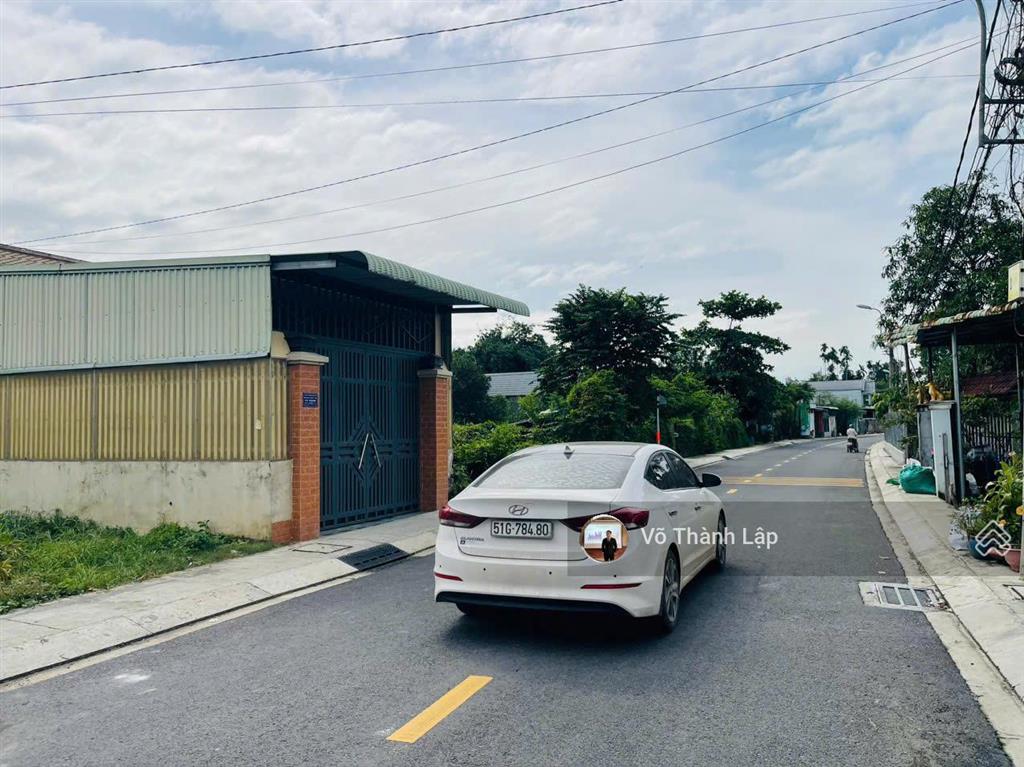 Bán đất mặt tiền đường nhựa thông 2,75 tỷ sổ hồng vuông đẹp 5x19m  95m2 thổ cư đầy đủ