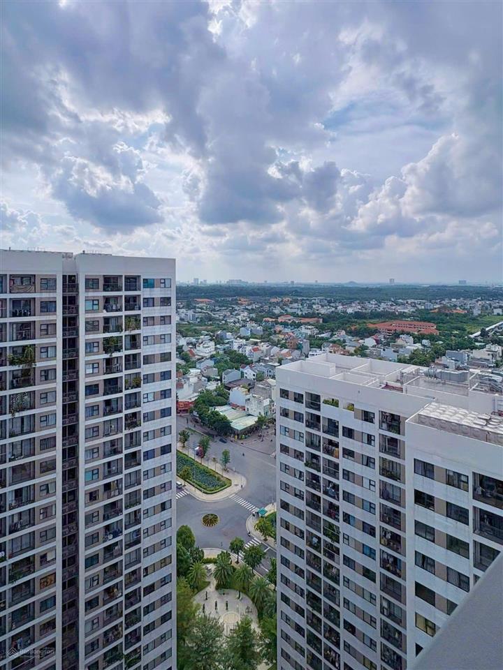 Bán căn hộ 2pn + giá tốt 3,25 tỷ bao thuế phí  the origami 69.2m2  sổ hồng