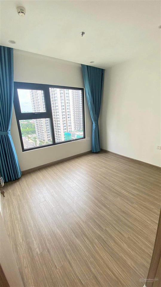 Bán căn hộ 2pn + 1, góc 2 view  the origami sổ sẵn, có nội thất giá chỉ 3,3 tỷ bao thuế + phí