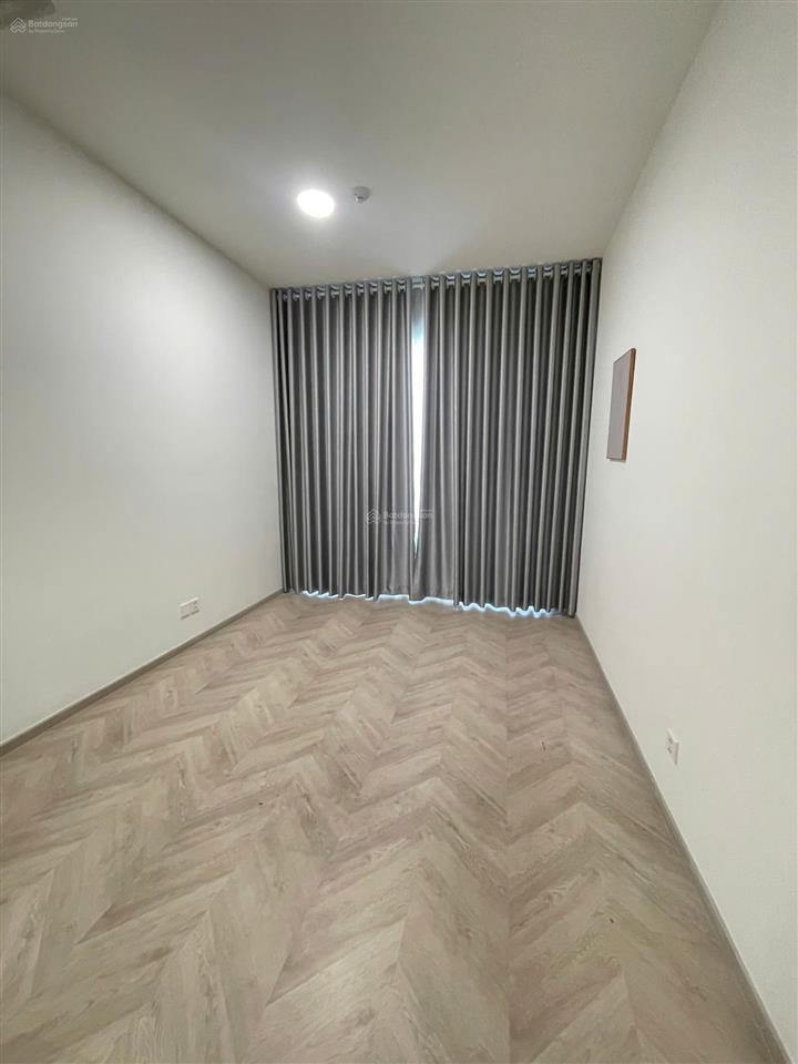 Bán gấp 2 phòng ngủ view hồ bơi 71m² masteri centre point, giá chỉ 4,3 tỷ sổ hồng