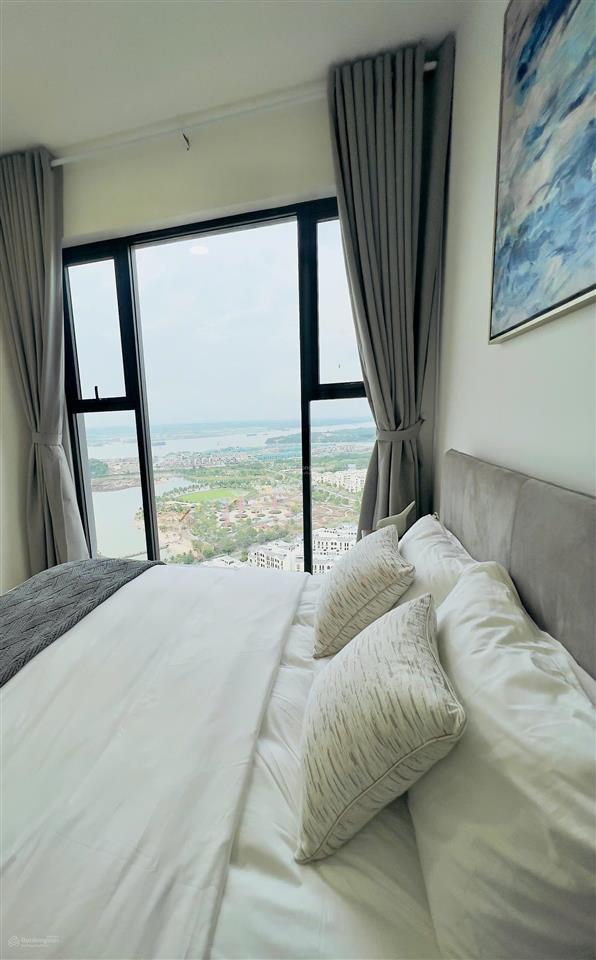 Hiếm bán lại 3pn 97m2 tầng cao view trực diện công viên 36ha tòa c masteri centre point