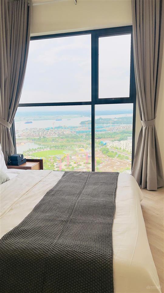 Hiếm bán lại 3pn 97m2 tầng cao view trực diện công viên 36ha tòa c masteri centre point