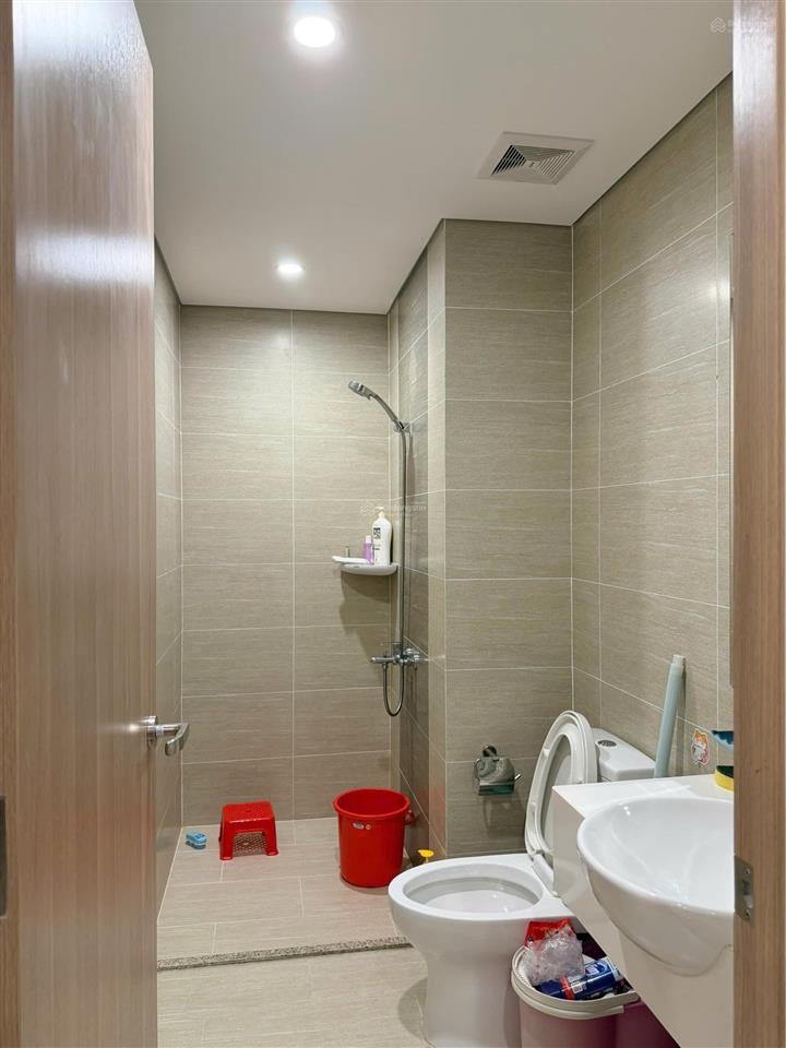 Bán căn hộ view vườn nhật 1pn + 1 sổ hồng, tầng trung  hướng mát giá chỉ 2,5 tỷ btp