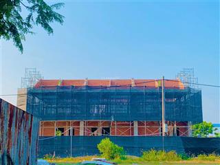 Khu dịch vụ hỗn hợp vsip  lô đất hướng nam sạch đẹp, gần khu nhà ở chuyên gia, gần sông giá tốt