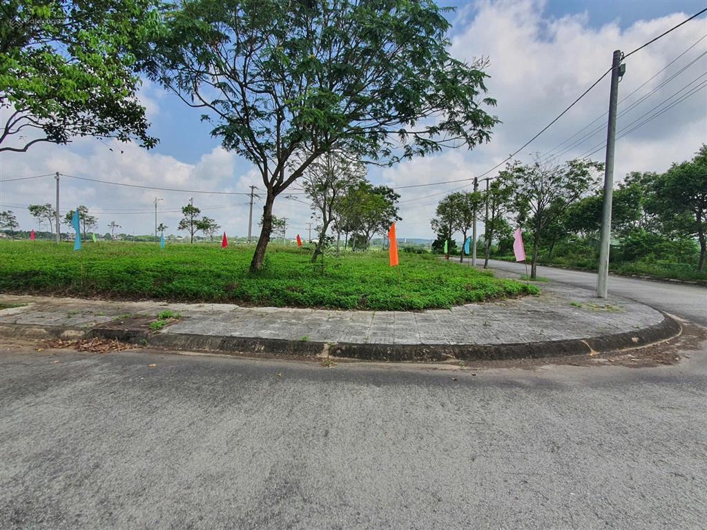 Bán lô góc lkb.07.01  168m2 phân khu tài lộc  msl