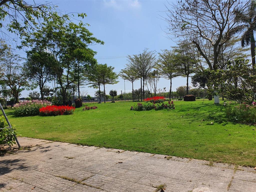 Bán đất khu dịch vụ hỗn hợp vsip quảng ngãi hạ tầng hoàn thiện, sổ riêng 1 tỷ 2 chiết khấu 50 triệu