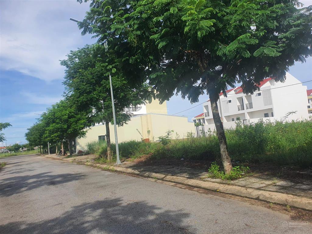 Bán lô đất block lkb 10 khu dịch vụ hỗn hợp vsip quảng ngãi